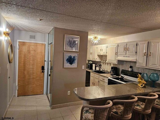 Building Photo - 935 Ocean Ave