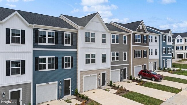 Foto del edificio - 105 Milburn Dr