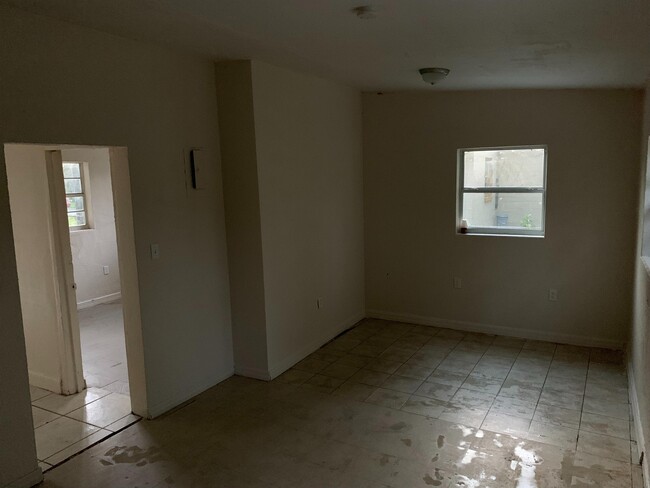 Building Photo - 4035 Ferrow St