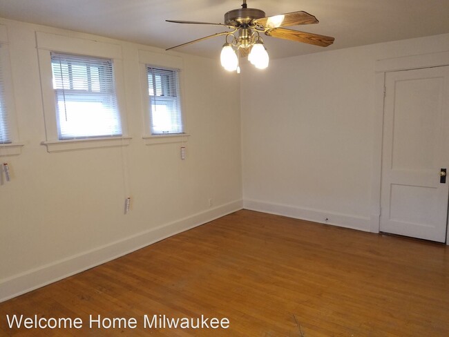 Building Photo - 5450 W Cherry St