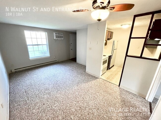 Building Photo - 312 N Walnut St