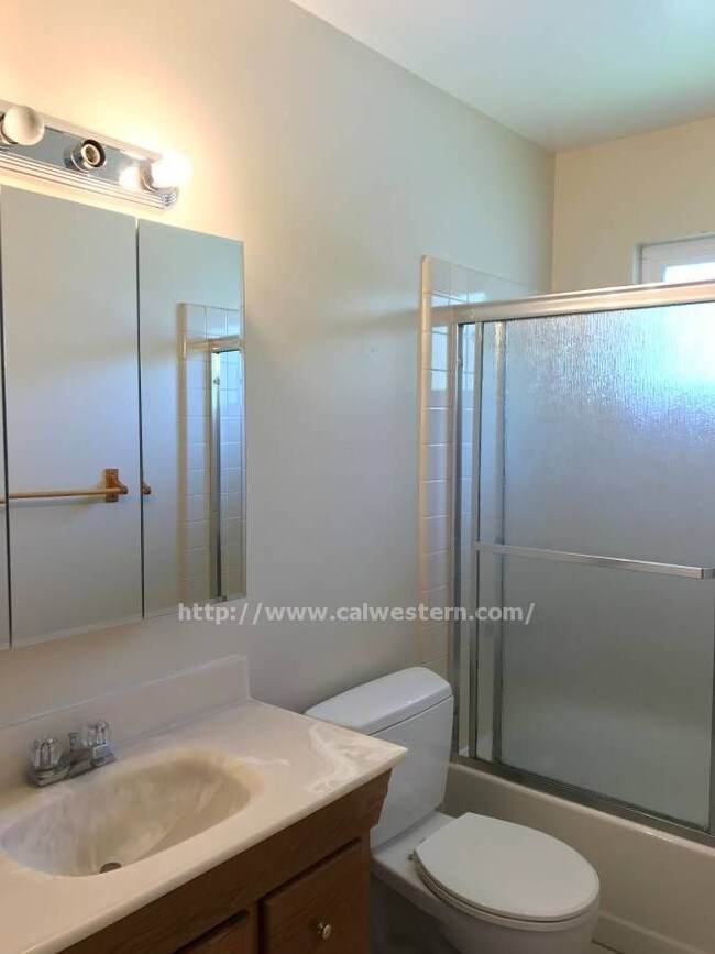 Building Photo - 2 Bedroom 1 Bathroom in West San Jose