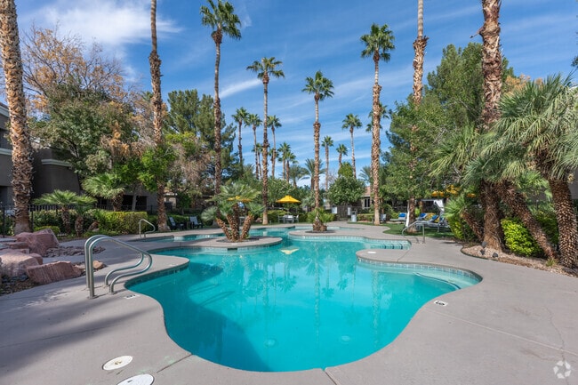 Building Photo - Aviata