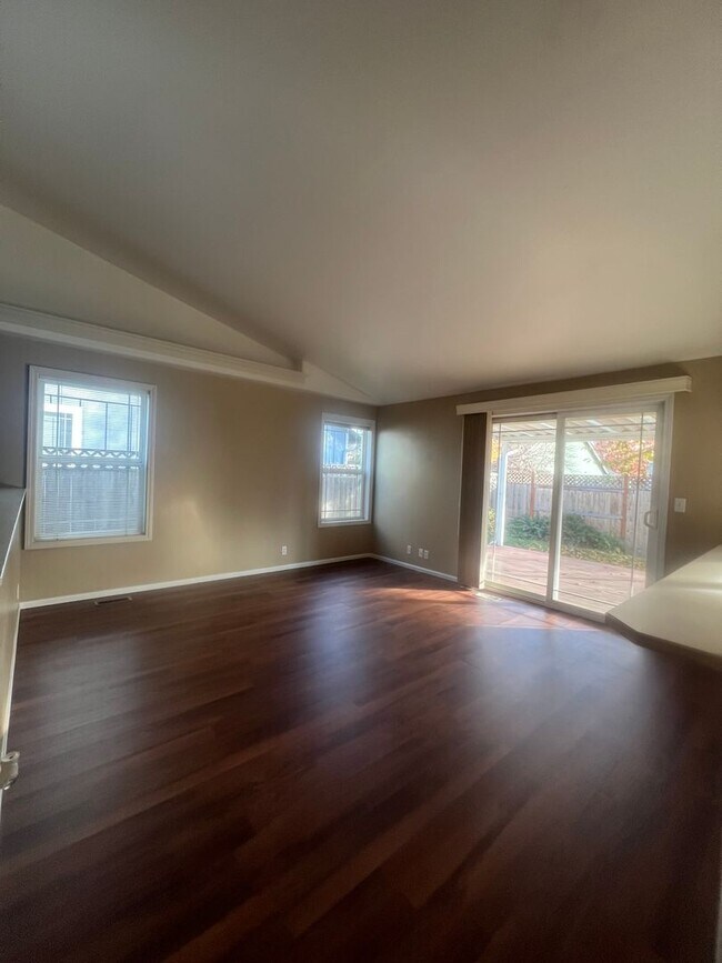 Foto del edificio - Great Single level Home!