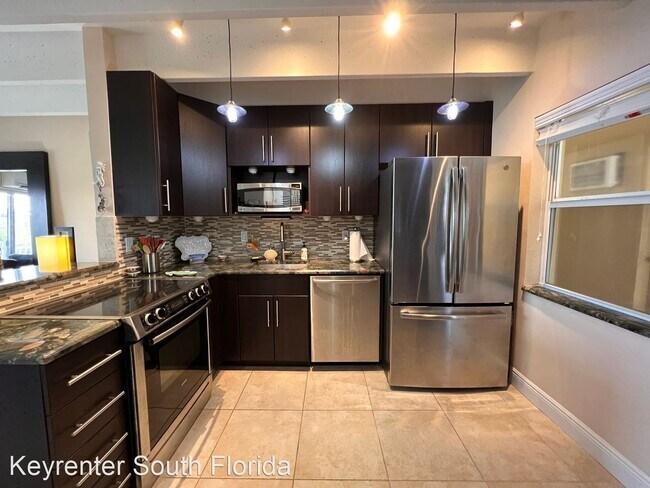1 br, 1 bath House - 4500 S. Ocean Blvd. #311 photo'