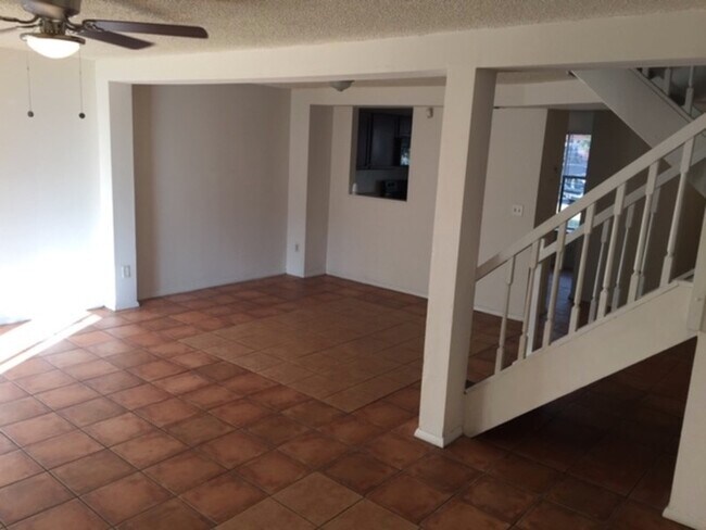 Building Photo - 4810 Sanoma Village