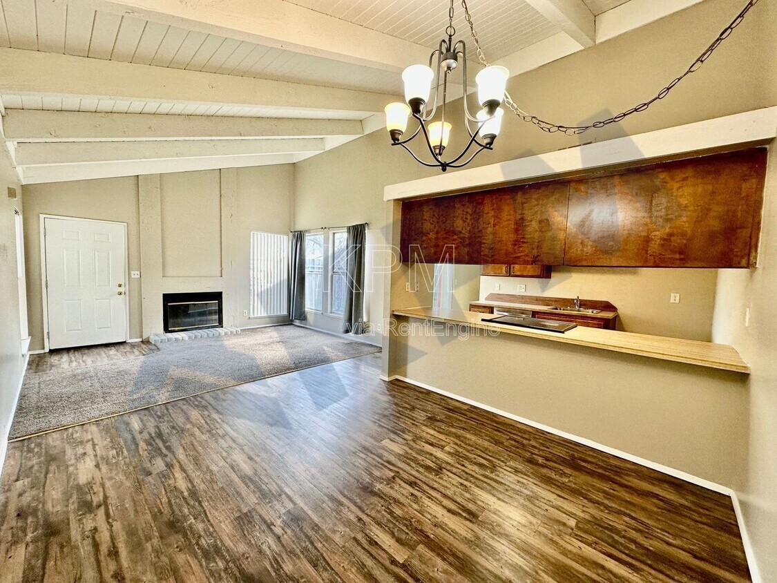 Foto principal - 7203 Kelley Dr