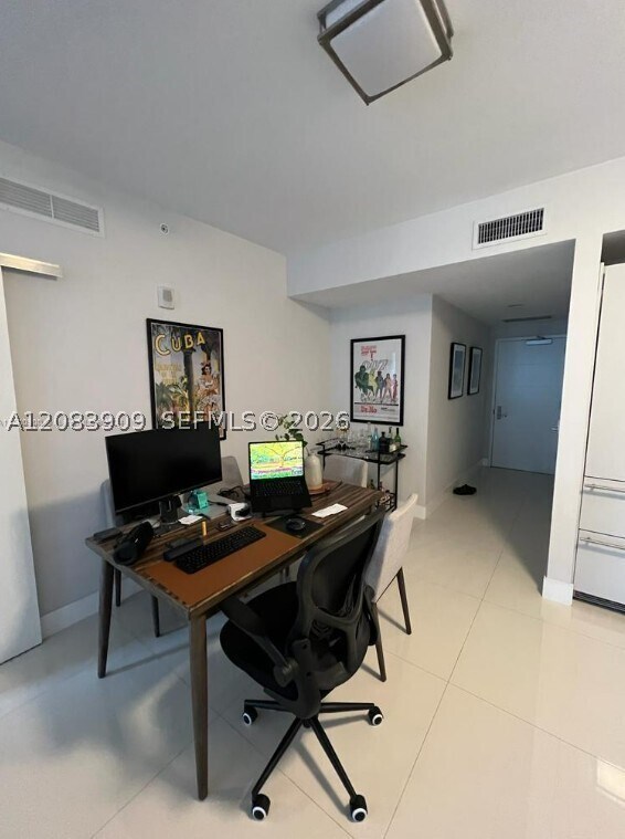 Foto del edificio - 1010 Brickell Ave