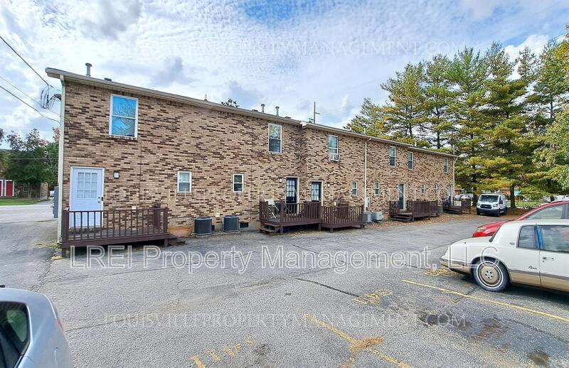 3405 Clingstone Way, Louisville, KY 40220 Condo for Rent in