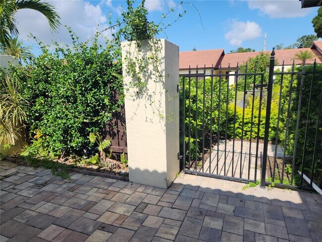 Foto del edificio - 3409 Montilla Ct