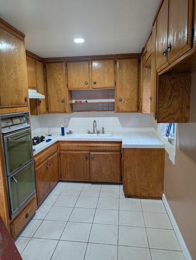 Foto principal - 704 Oakford Dr