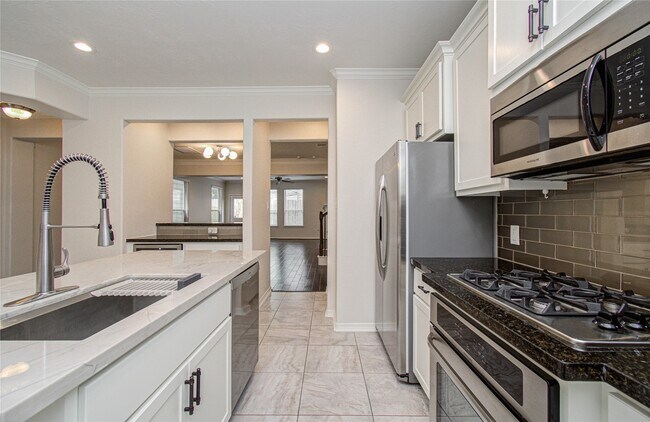 Foto del edificio - 4908 Crawford St