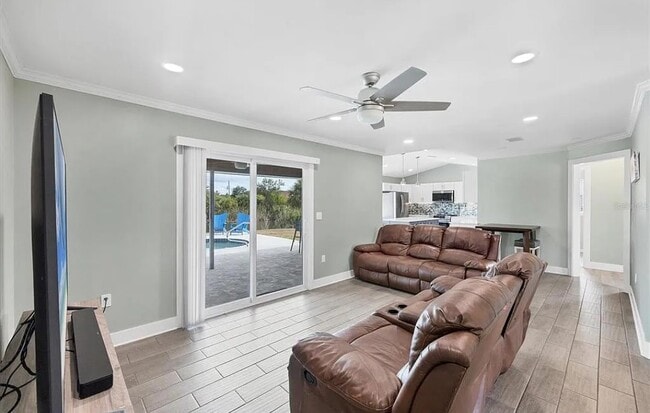 Building Photo - 9492 Galaxie Cir