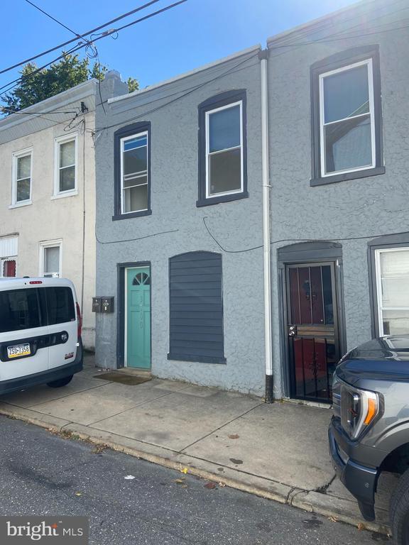 Building Photo - 3700 Midvale Ave