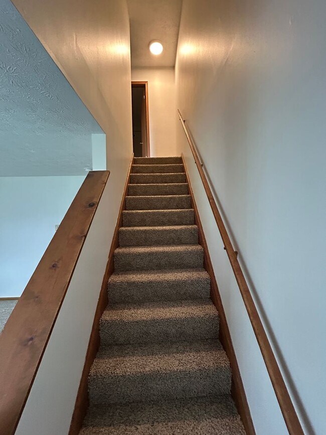 Foto del edificio - Spacious 2-Bedroom Living in a Quiet Community!