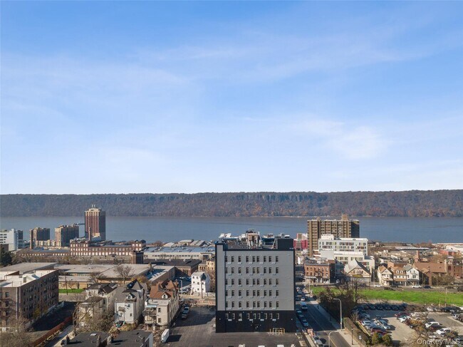 Foto del edificio - 70 Ashburton Ave