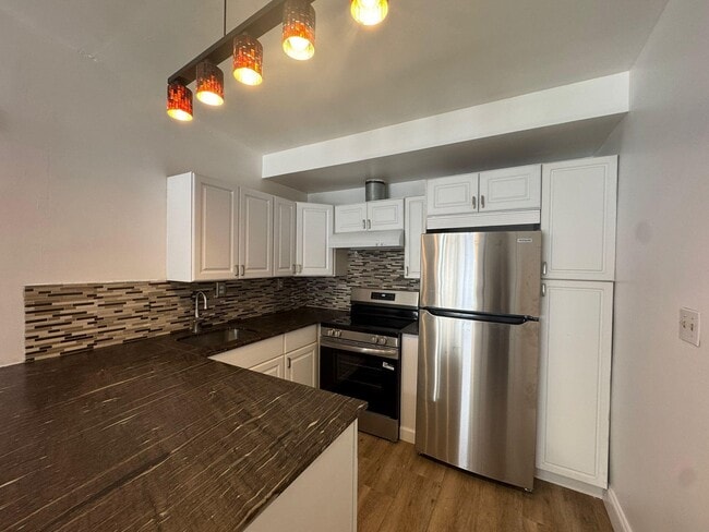 Foto del edificio - 1311 NE 42nd St