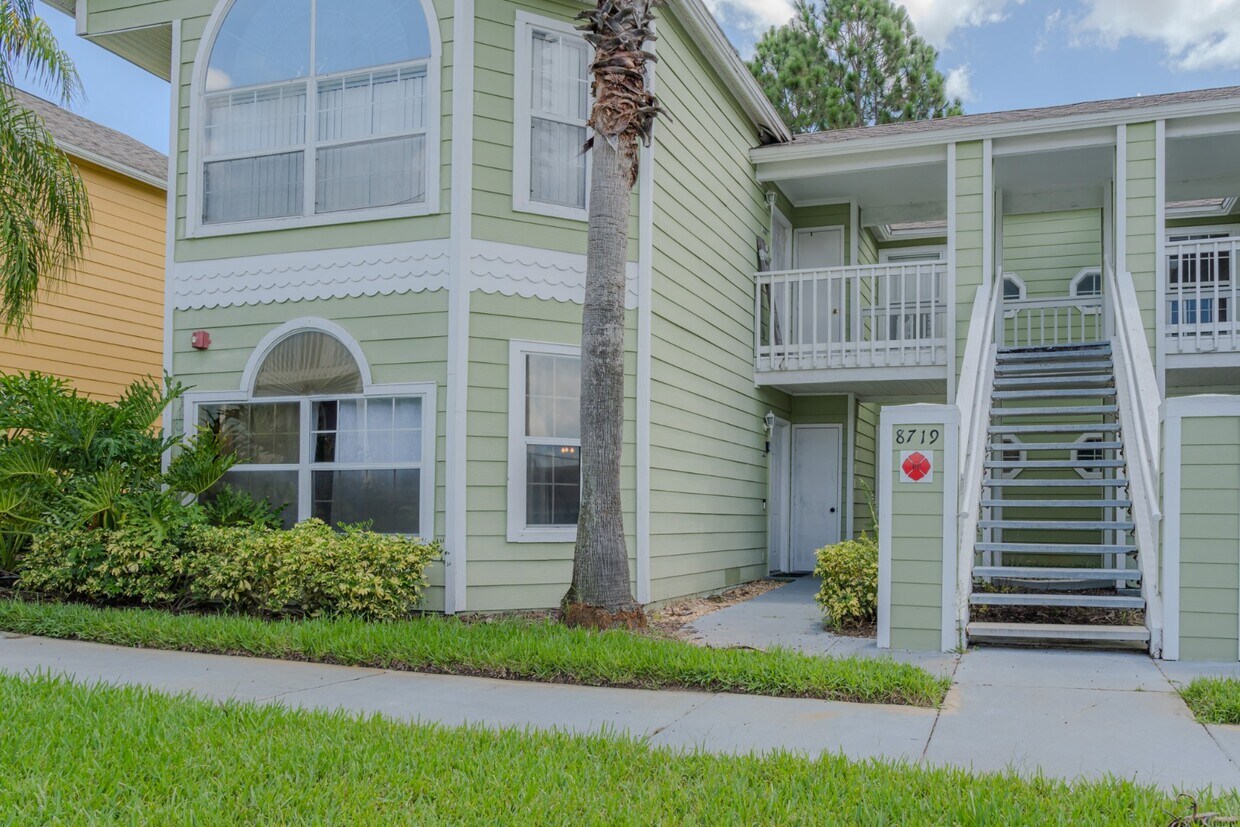 Foto principal - Charming 3BR Fully Furnished Apartment in Kissimmee with Ample Amenities