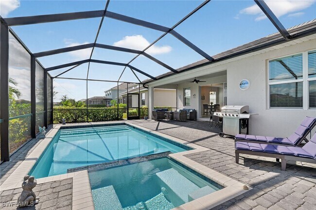 Foto del edificio - 2130 Hamlin St