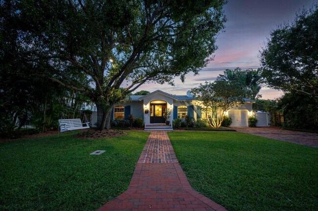 Building Photo - 302 NW 16th St