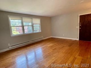 Building Photo - 52 Briarwood Ln