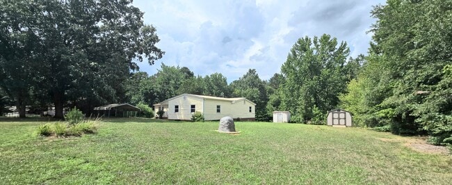 Foto del edificio - 513 Horseshoe Lake Rd
