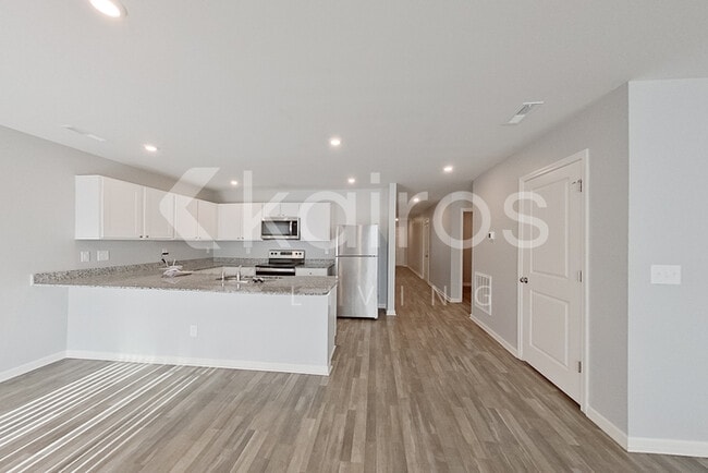 Building Photo - 302 Emilys Drive