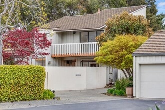 Building Photo - 9503 Alder Ct