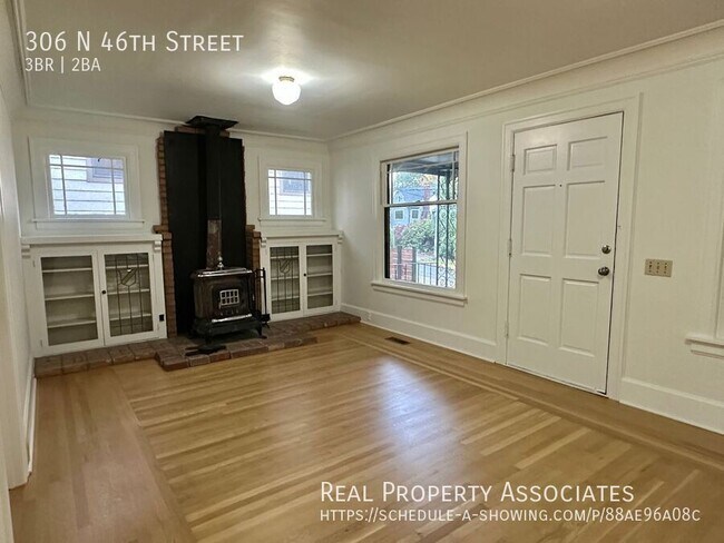 Photo - 306 N 46th St House