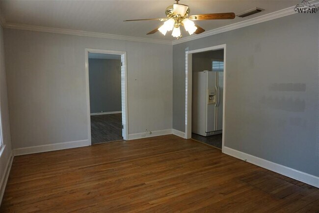 Foto del edificio - 3208 Kenesaw Ave