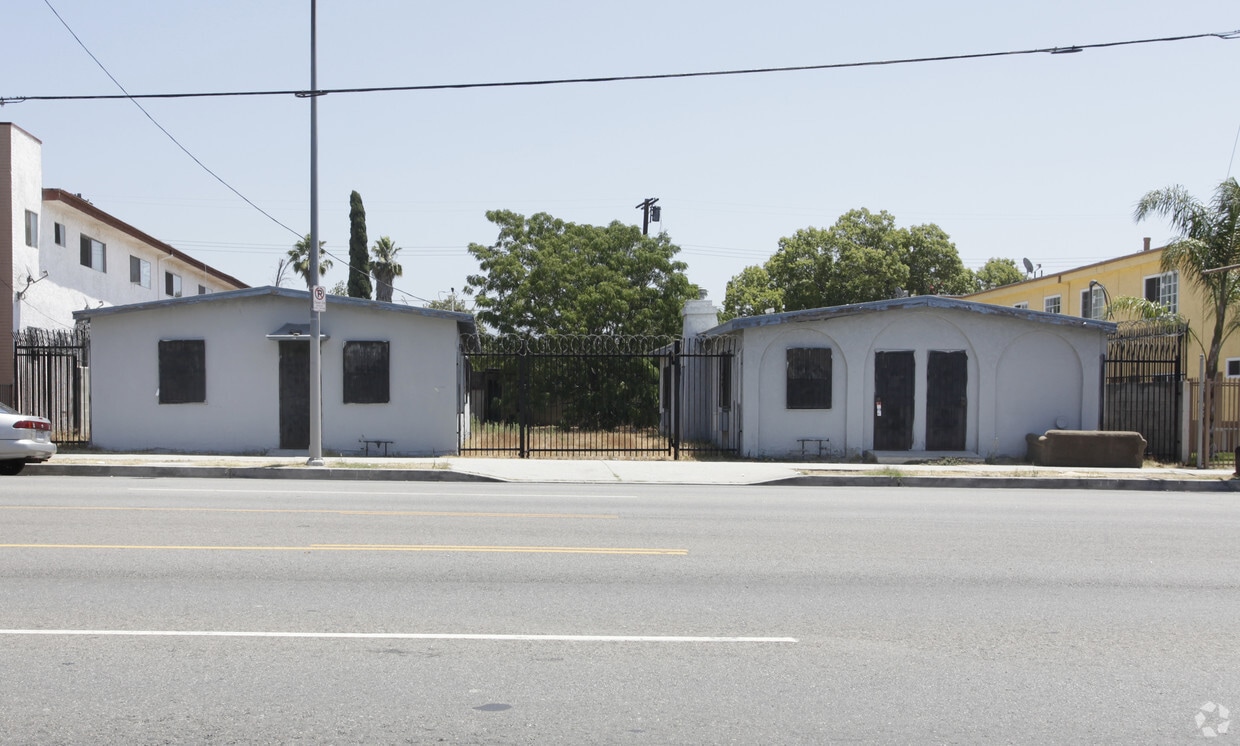 7500 Vineland Ave, Sun Valley, CA 91352 Rentals in Sun Valley at 7500