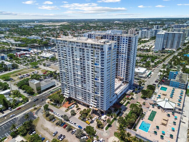 Foto del edificio - 111 Briny Ave