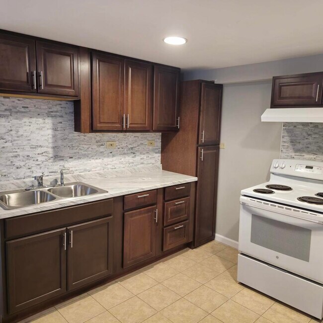 Foto del edificio - 8141 W 84th Pl