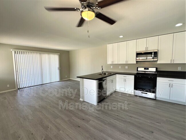 Foto del edificio - 68180 Cll Las Tiendas