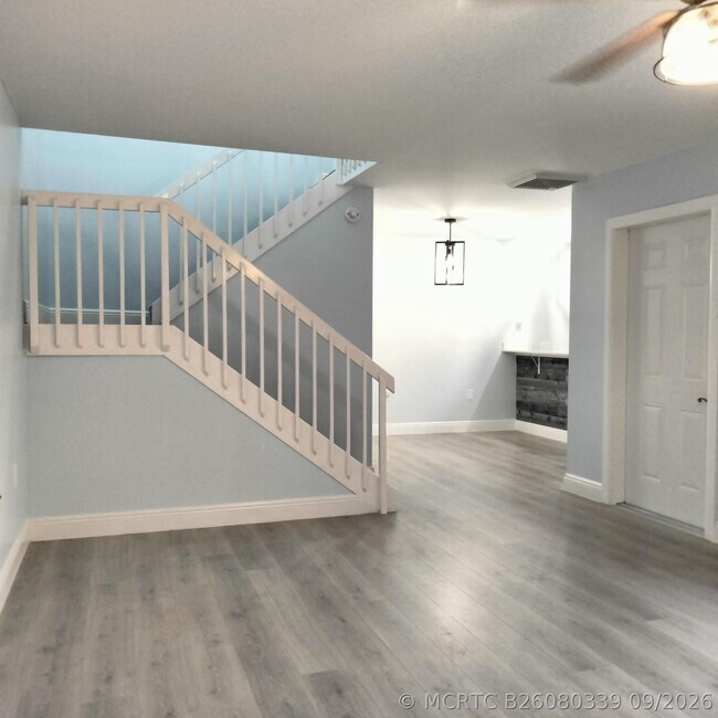 Building Photo - 234 Charter Way