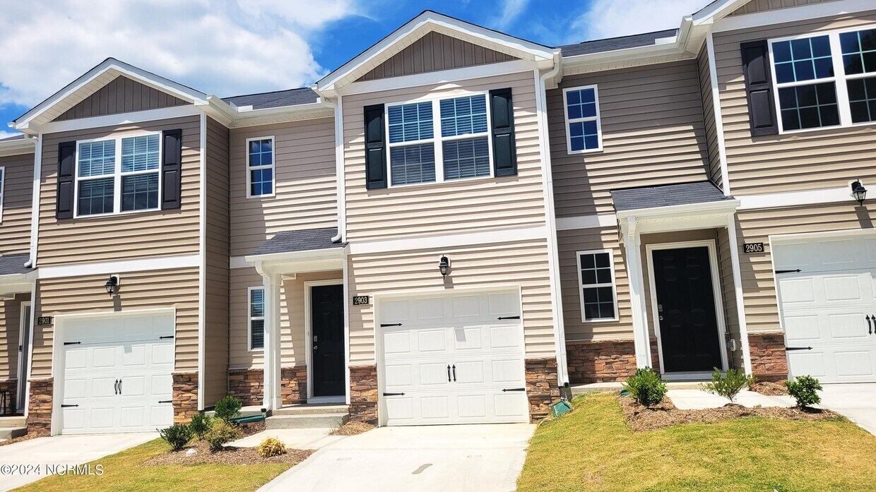 2903 Gracie Ln, Carthage, NC 28327 Townhome Rentals in Carthage NC