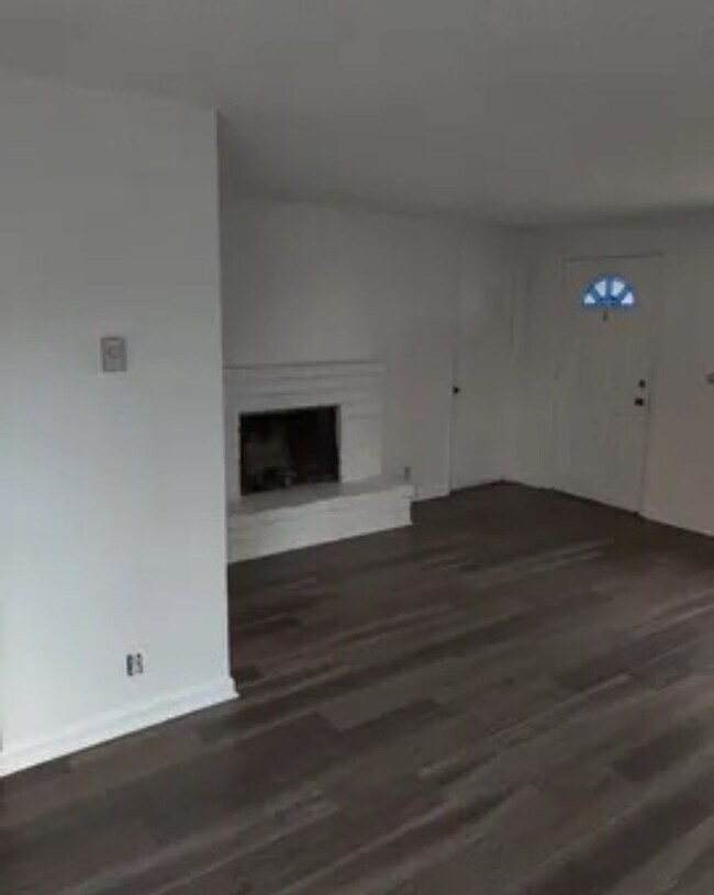 Foto del edificio - Updated 2-Bedroom Duplex in Thurston Springfield Neighborhood