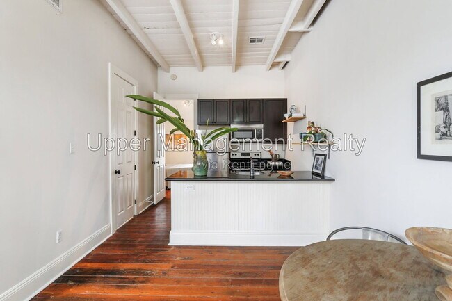Foto del edificio - 3616 Dauphine St