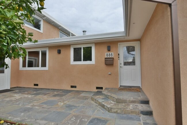 Building Photo - Unique Remodeled Home with European Style in West San Jose