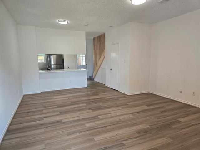 Building Photo - 200 Samuel Blvd