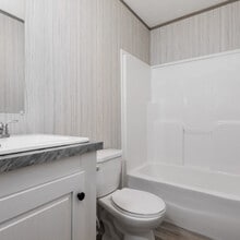 Building Photo - 27 Crestwood Dr