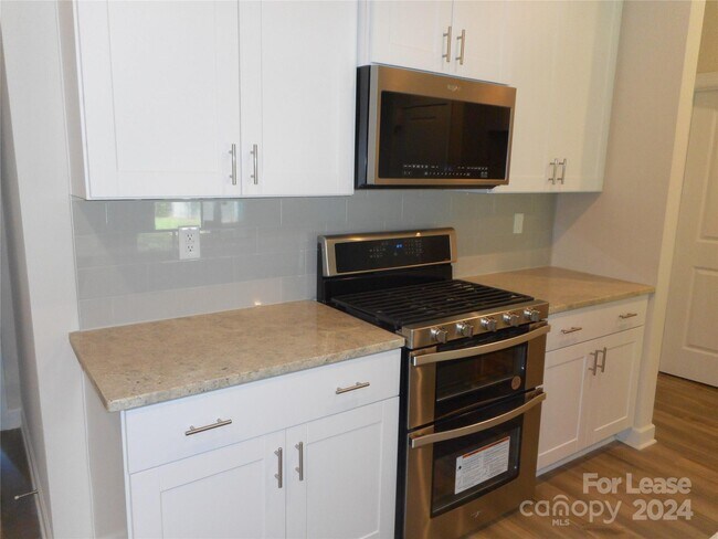 Building Photo - 1008 Maltby St
