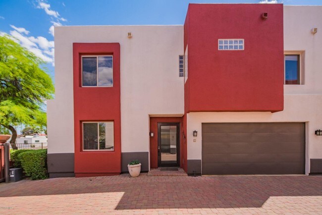 Foto del edificio - 4322 N 78th St