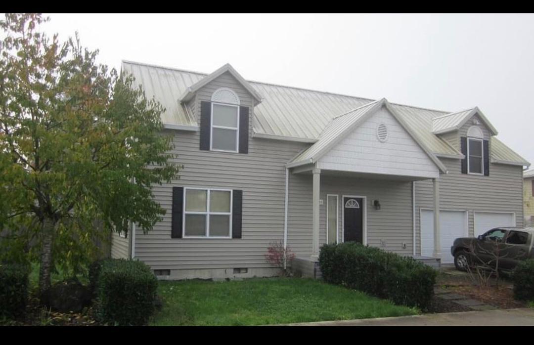 344 NW Gardner St, Sheridan, OR 97378 House for Rent in Sheridan, OR
