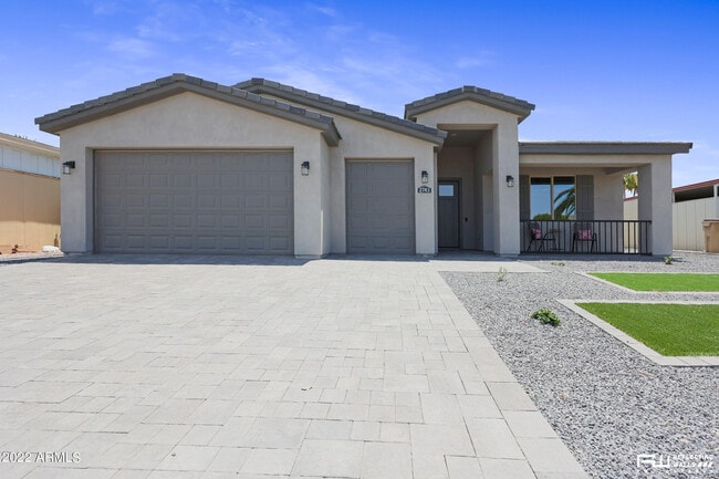 Building Photo - 2743 N Lema Dr