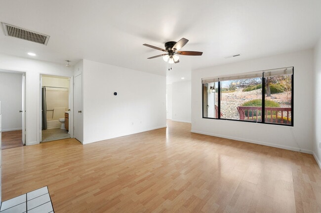 Building Photo - 3079 Montana Terrace Rd