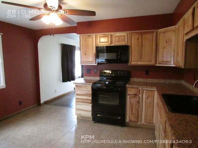 Foto del edificio - 2810 Melody Ln