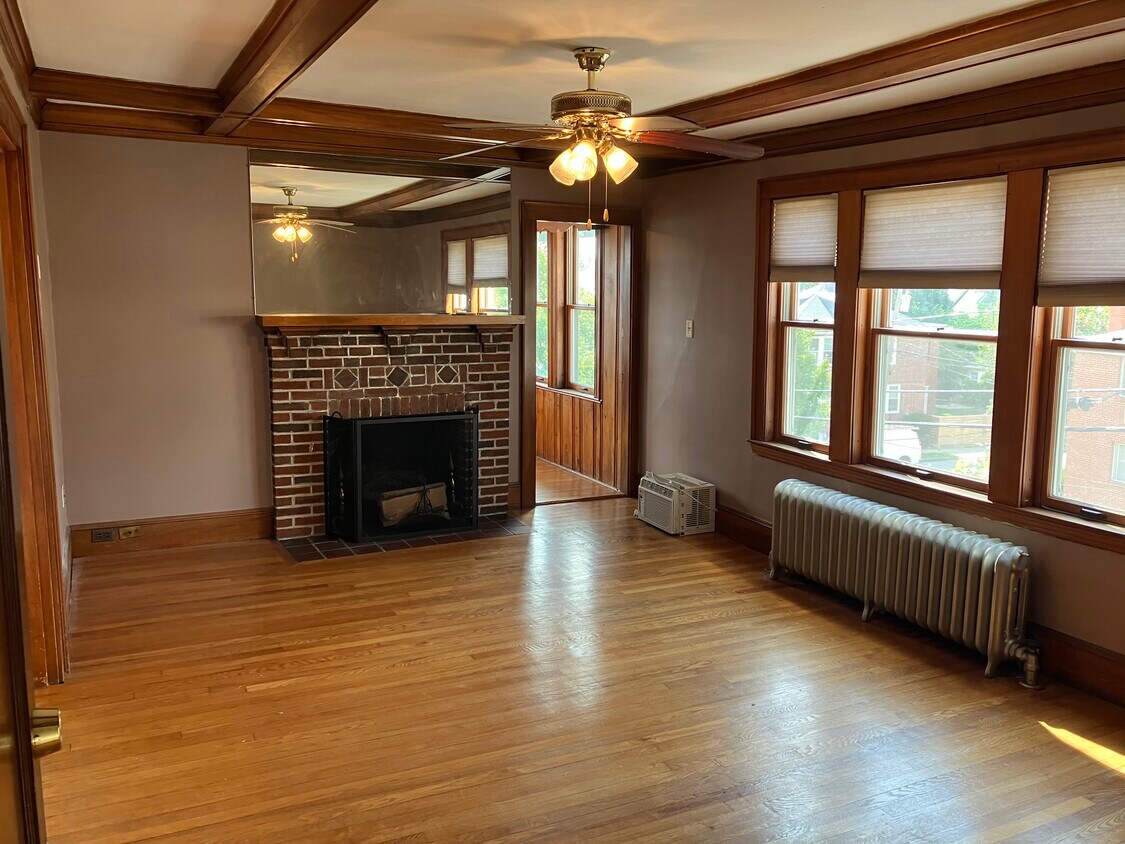Foto principal - 93 Hillside Rd
