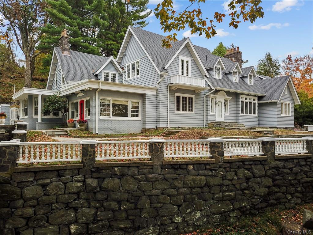 Foto principal - 230 E Mt Airy Dr