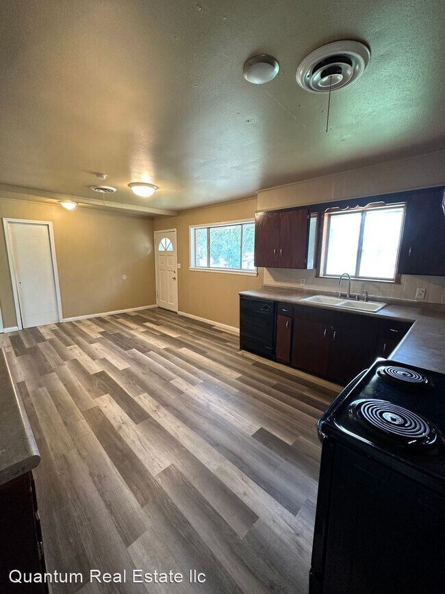 Building Photo - 3 br, 2 bath House - 115 Cloos Circle Drive